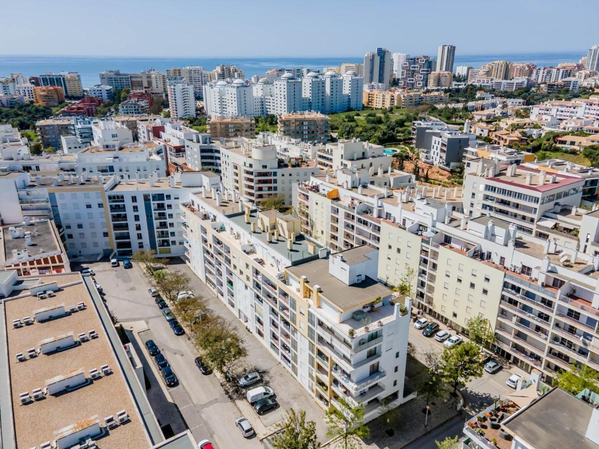 ポルティマンEncosta Da Marina Familyアパートメント エクステリア 写真