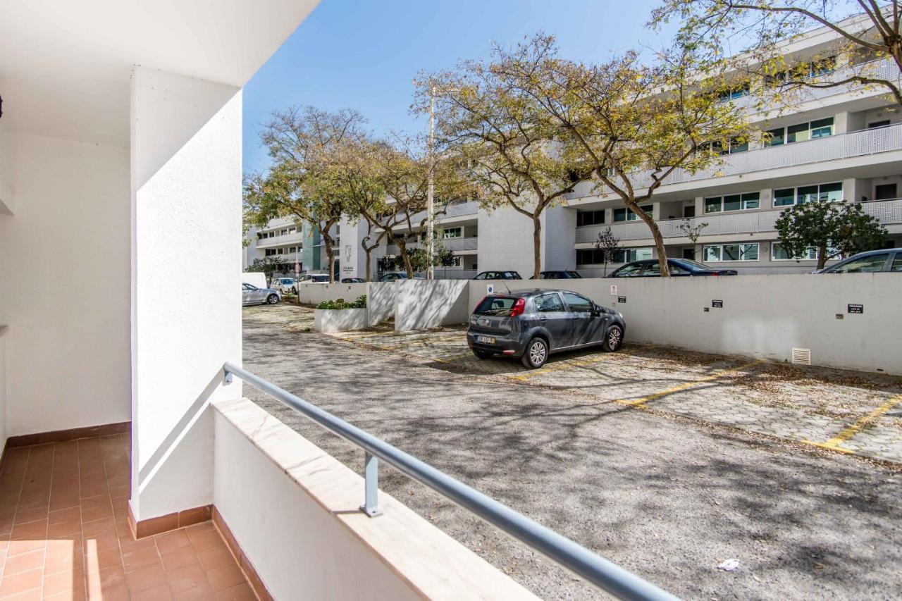 ポルティマンEncosta Da Marina Familyアパートメント エクステリア 写真